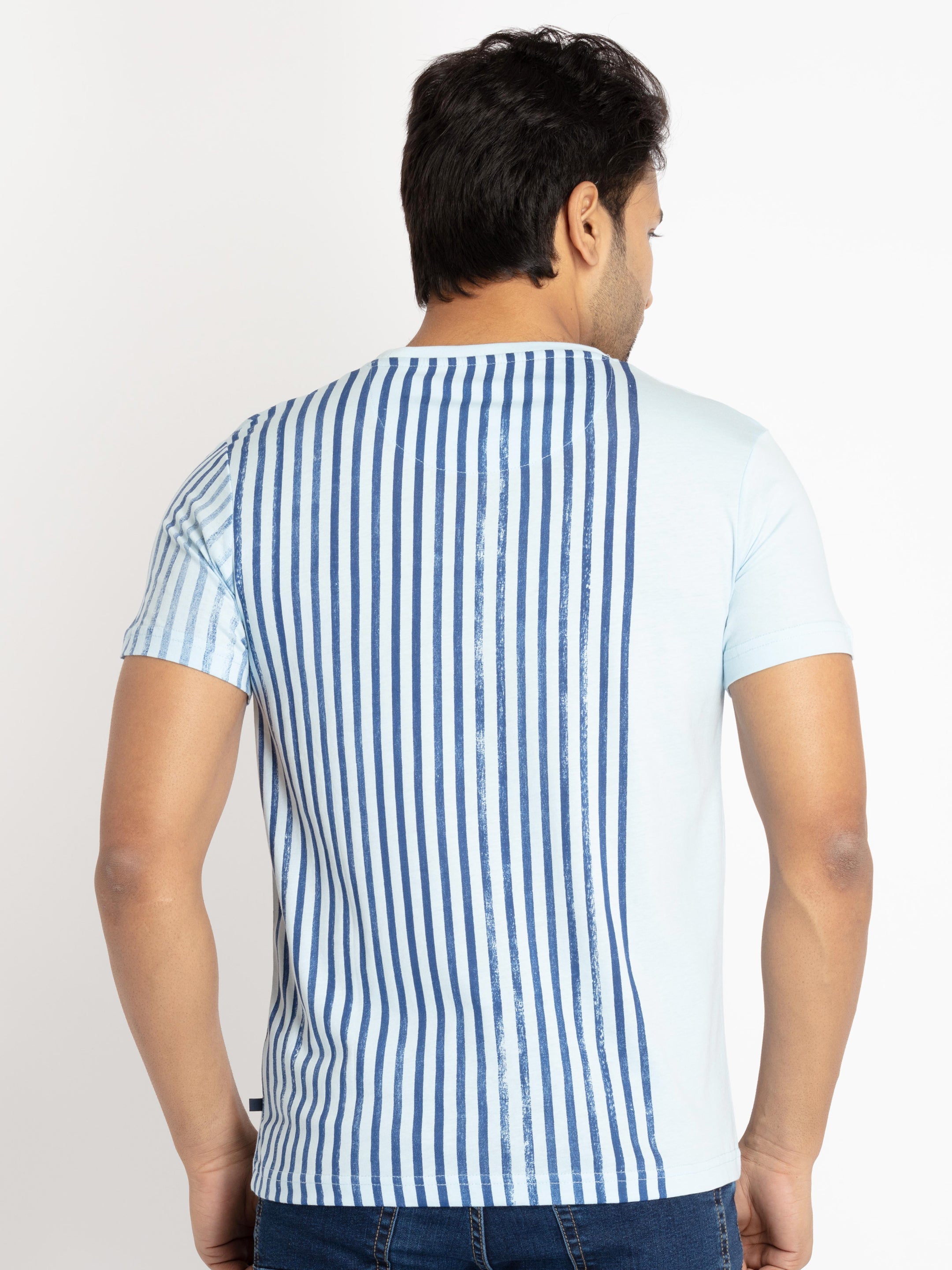 Mens Front Printed Round Neck T-shirt