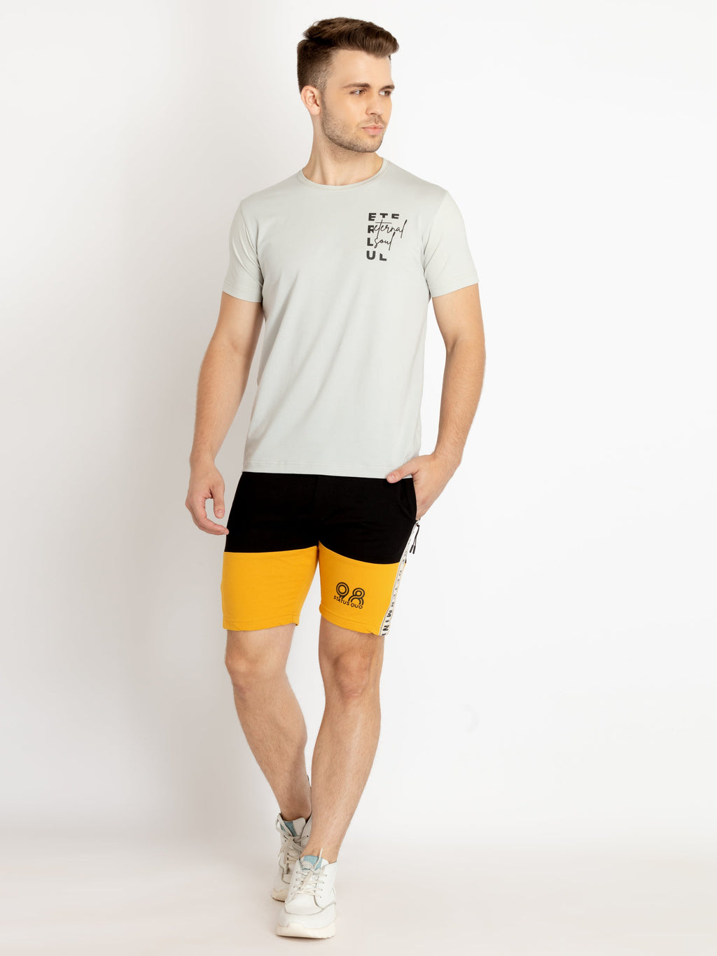 Mens Colourblocked Regular Fit Shorts