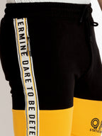 Mens Colourblocked Regular Fit Shorts