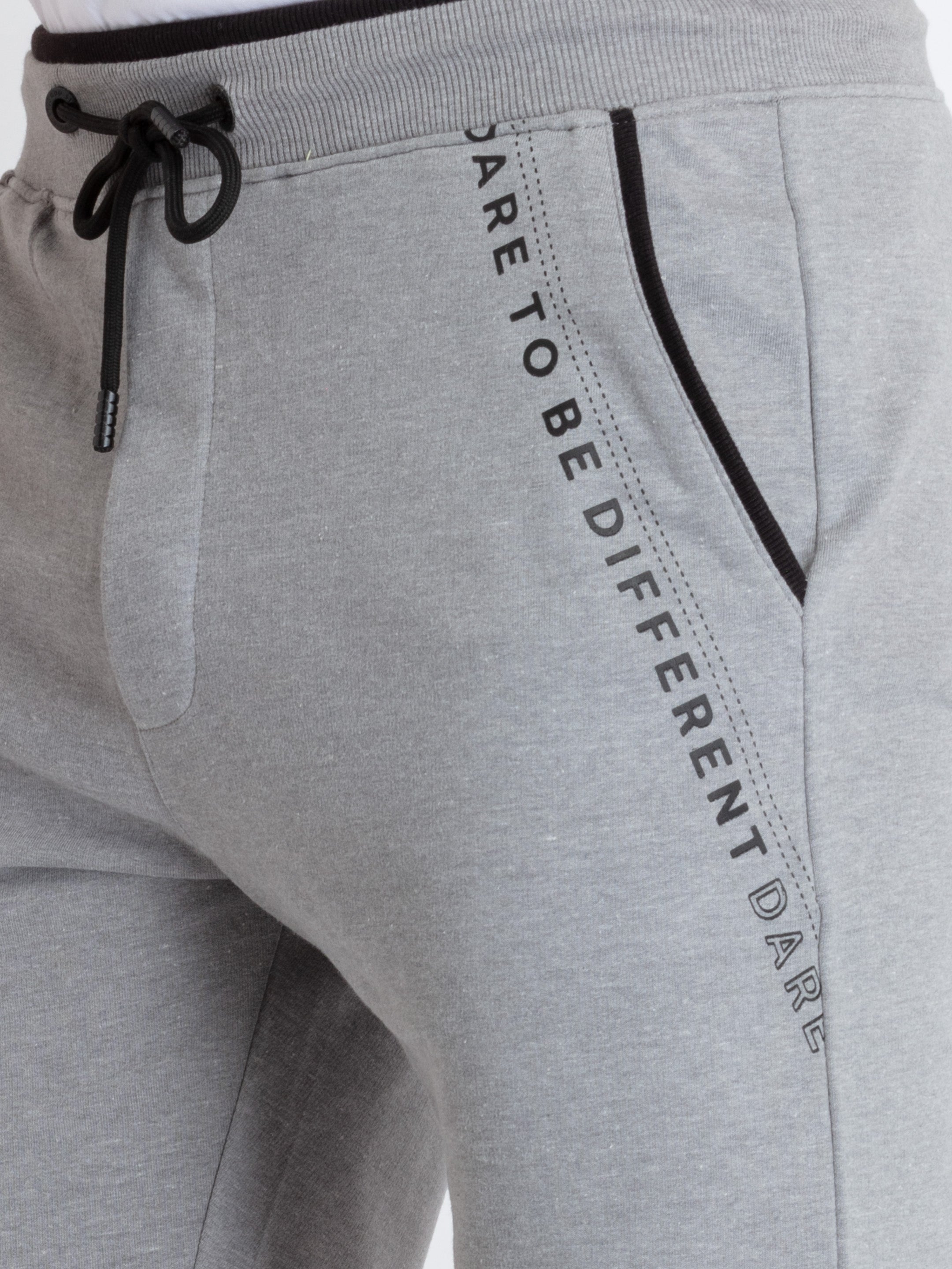 Mens Solid Regular Fit Shorts
