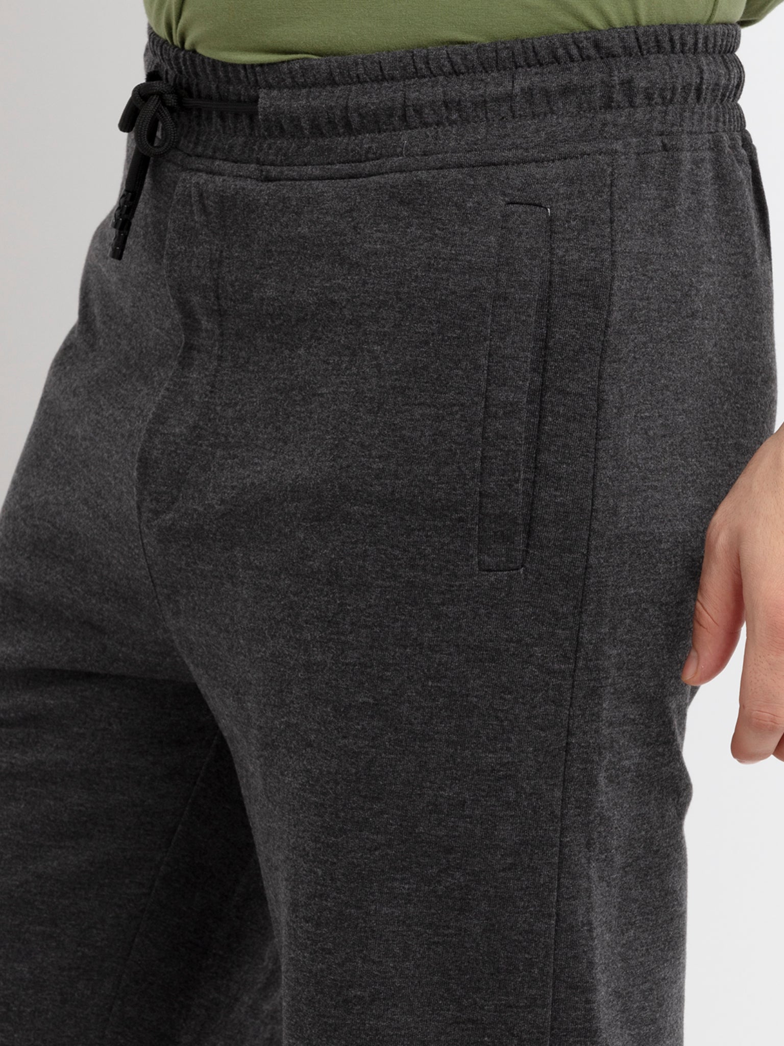 Mens Solid Regular Fit Shorts