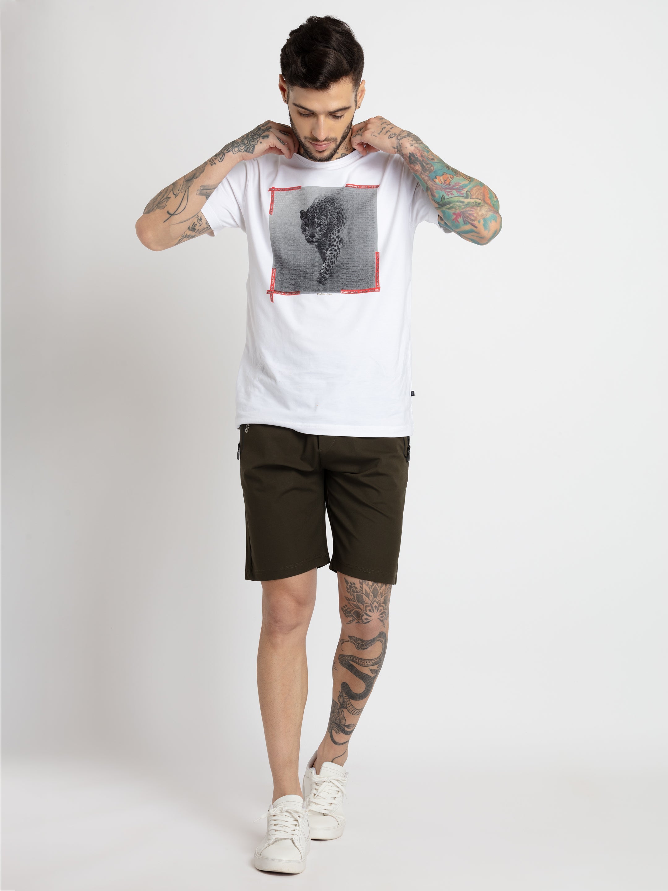 Mens Solid Regular Fit Shorts