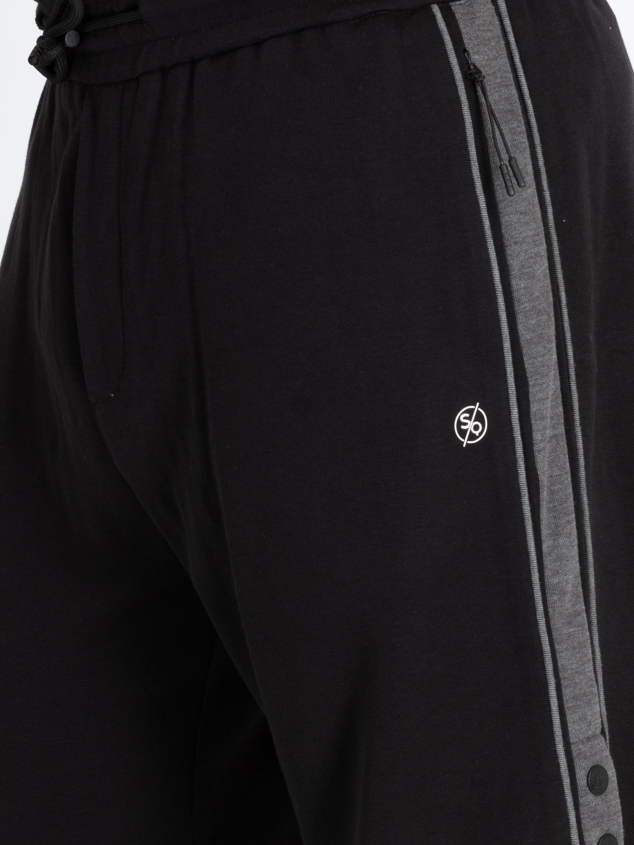 Mens Solid Regular Fit Shorts