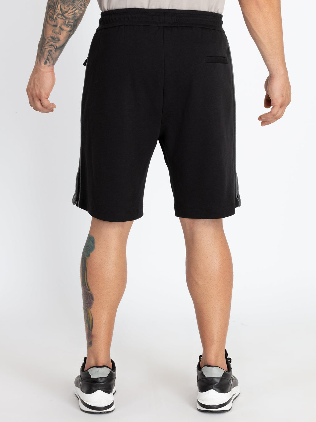 Mens Solid Regular Fit Shorts