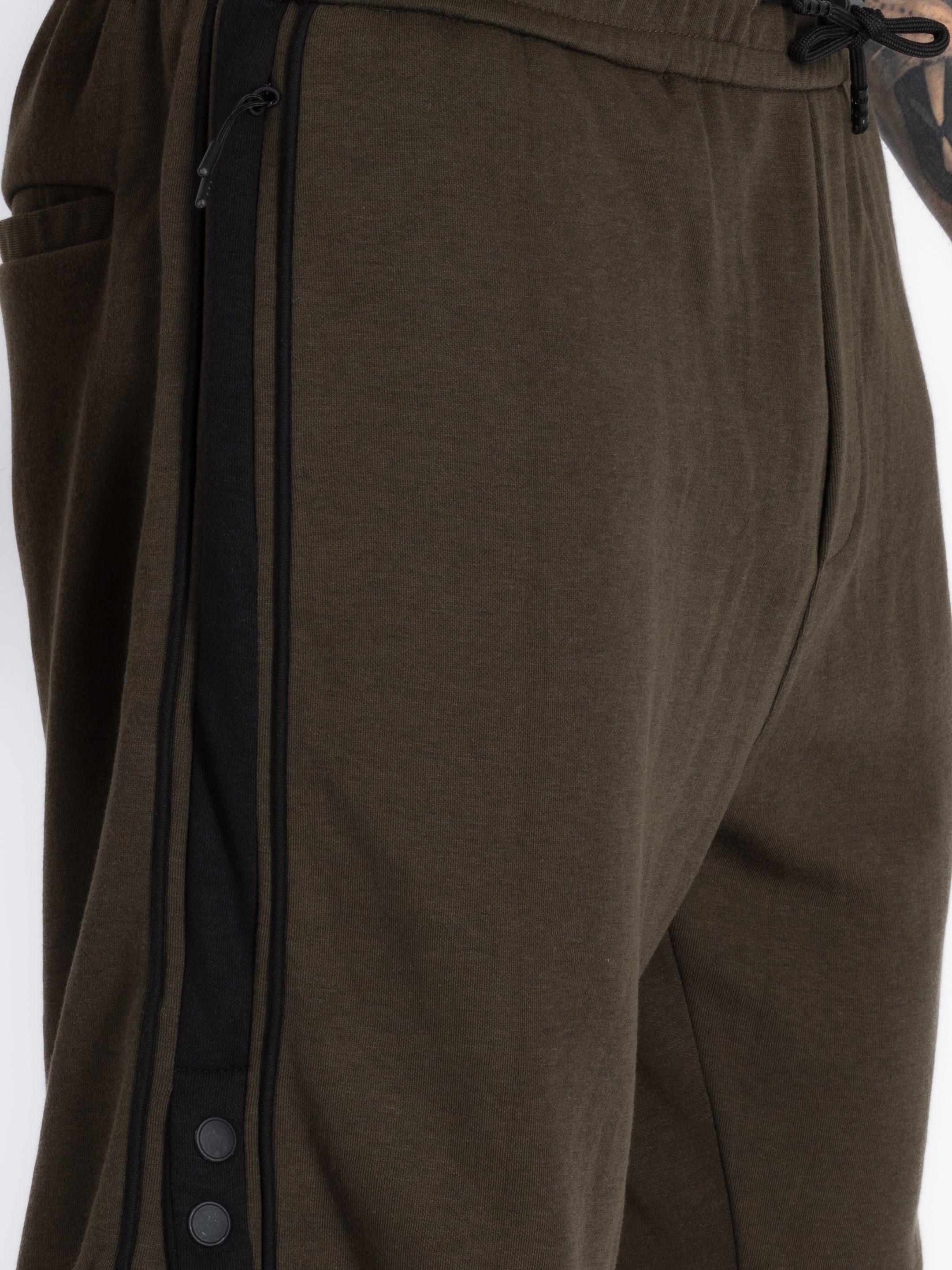 Mens Solid Regular Fit Shorts