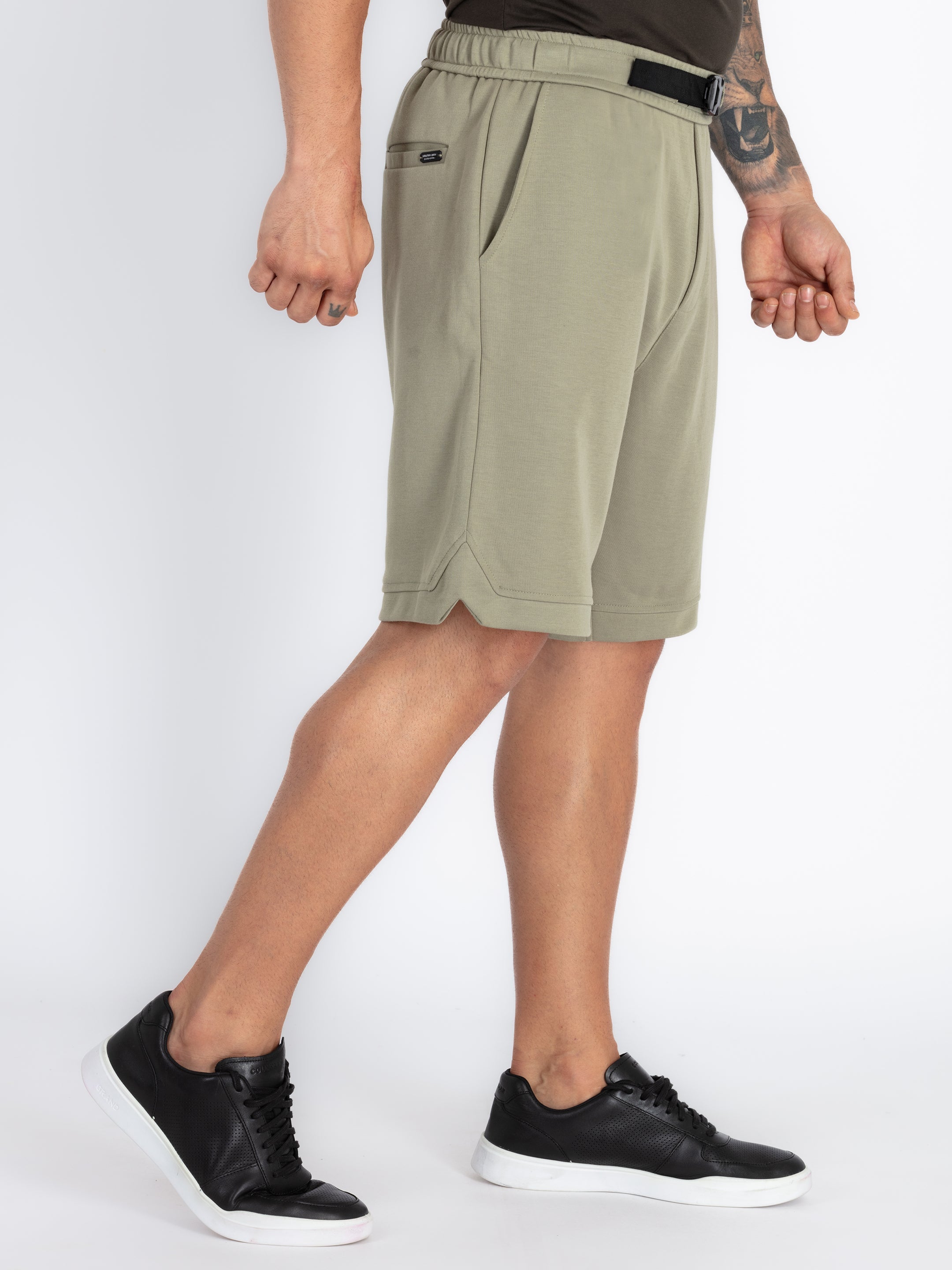 Mens Solid Regular Fit Shorts
