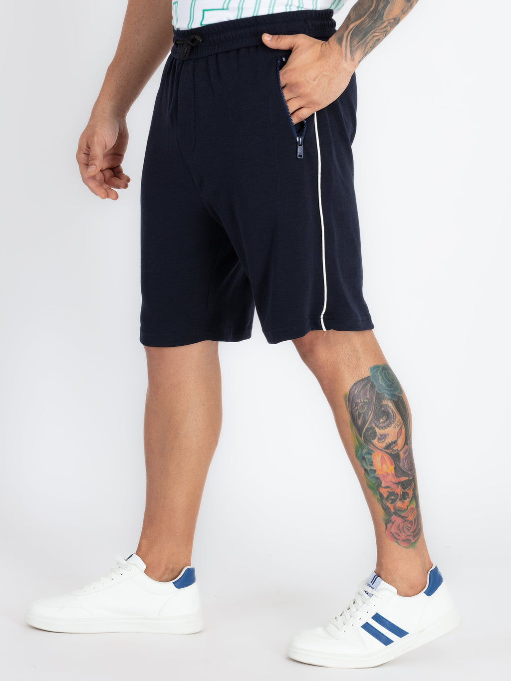 Mens Solid Regular Fit Shorts