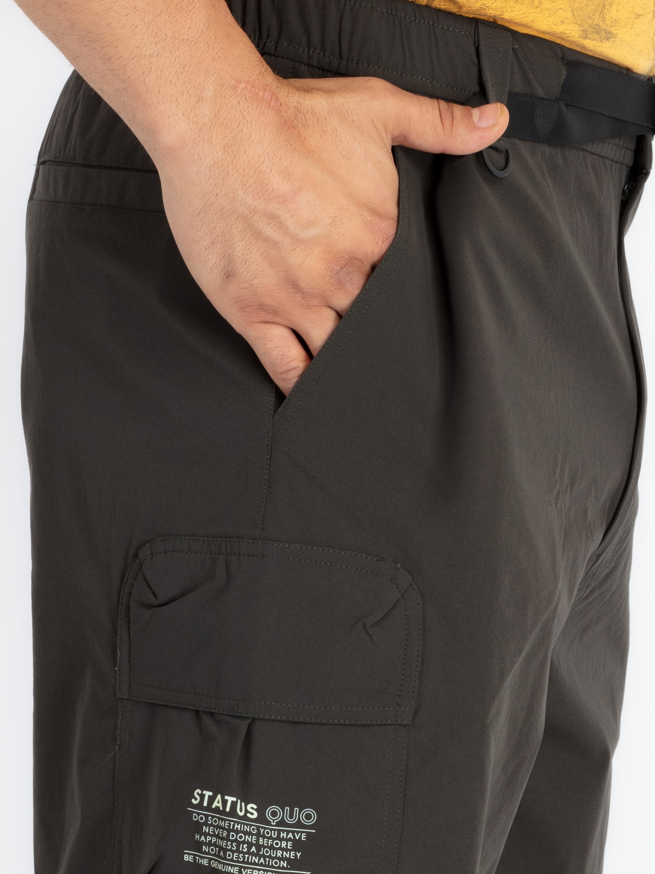 Mens Solid Regular Fit Shorts