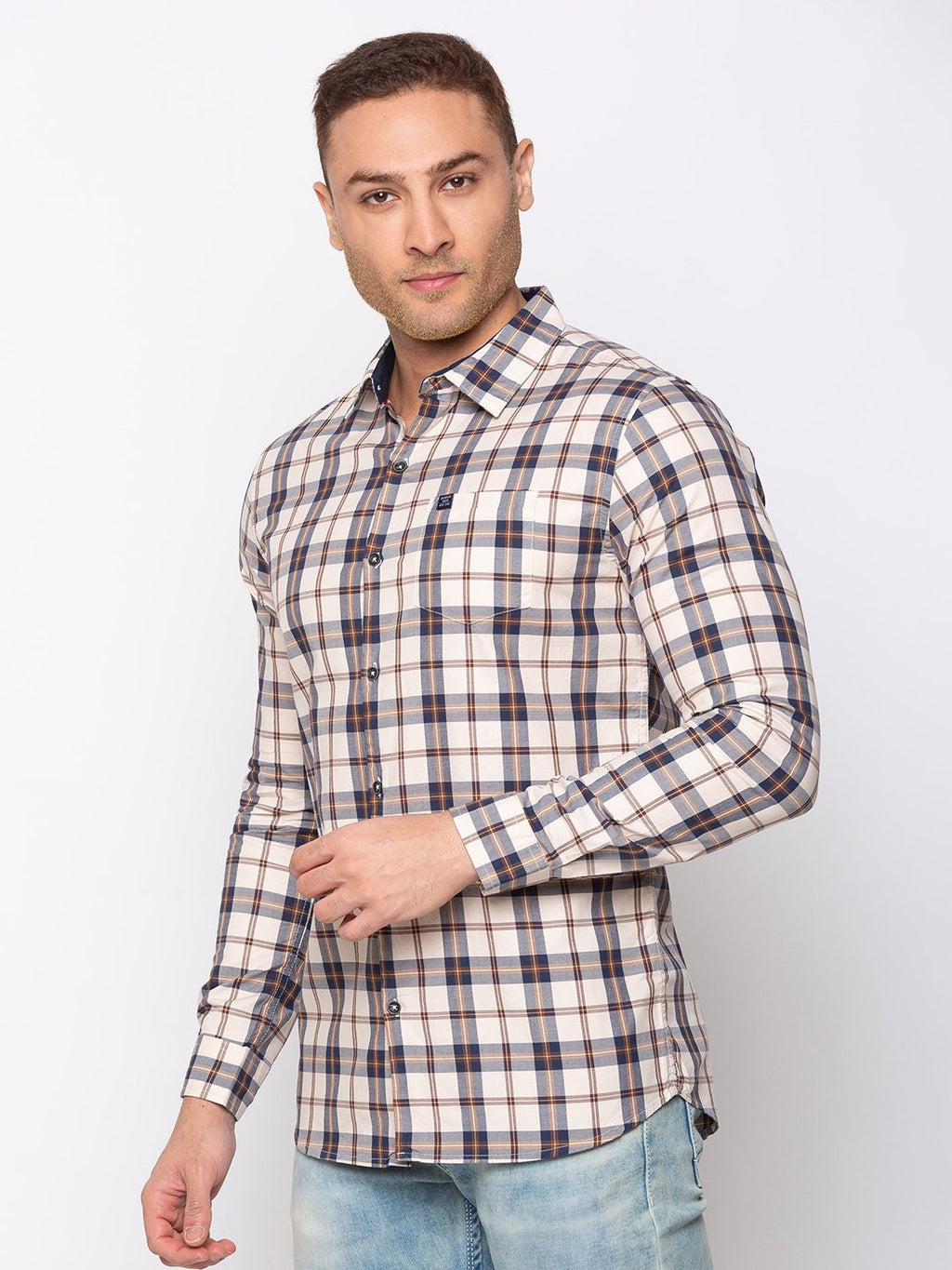 slim fit shirt