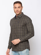 slim fit shirt