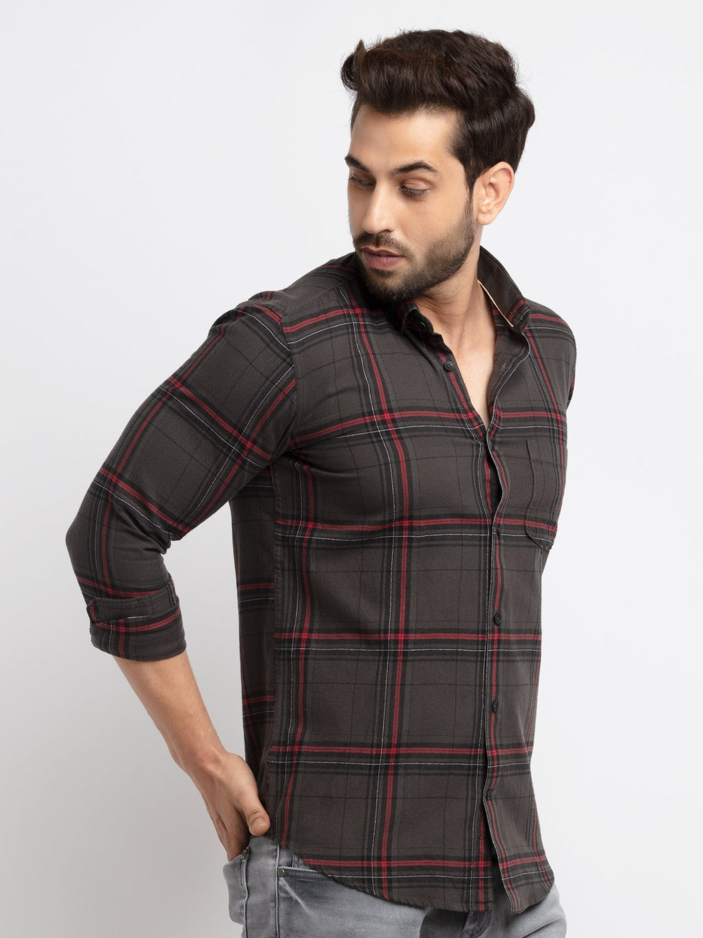 slim fit shirt