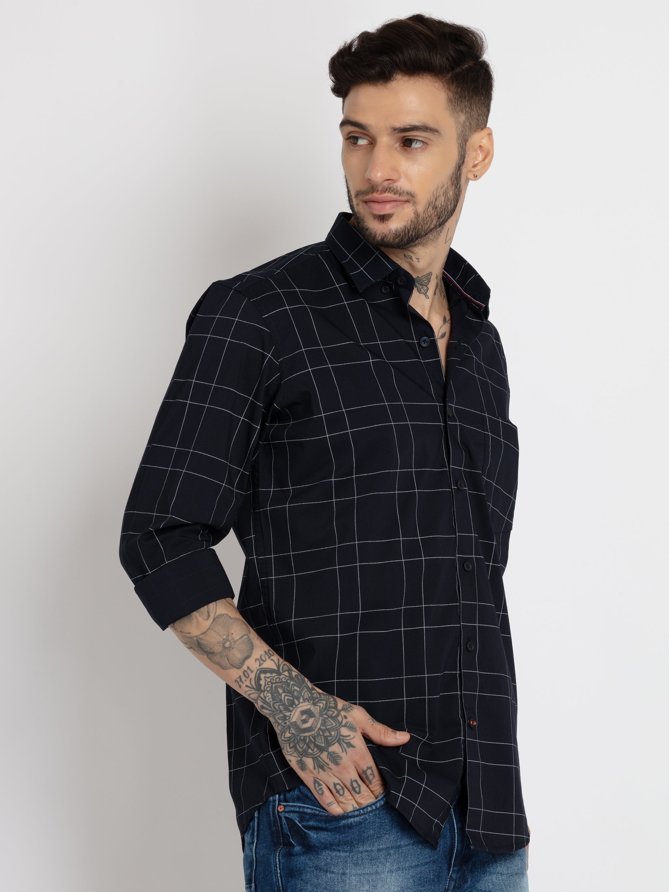 slim fit shirt