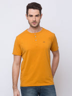 Status Quo |MUSTARD Henley Neck T-Shirt - M, L, XL, XXL