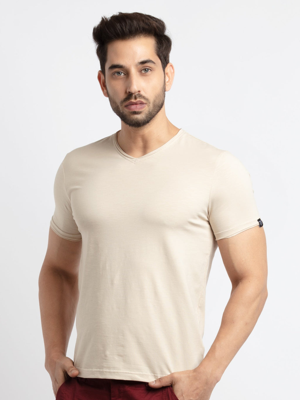 Mens Basic Taperd Fit V- Neck T-Shirt
