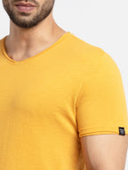 Mens Basic Taperd Fit V- Neck T-Shirt