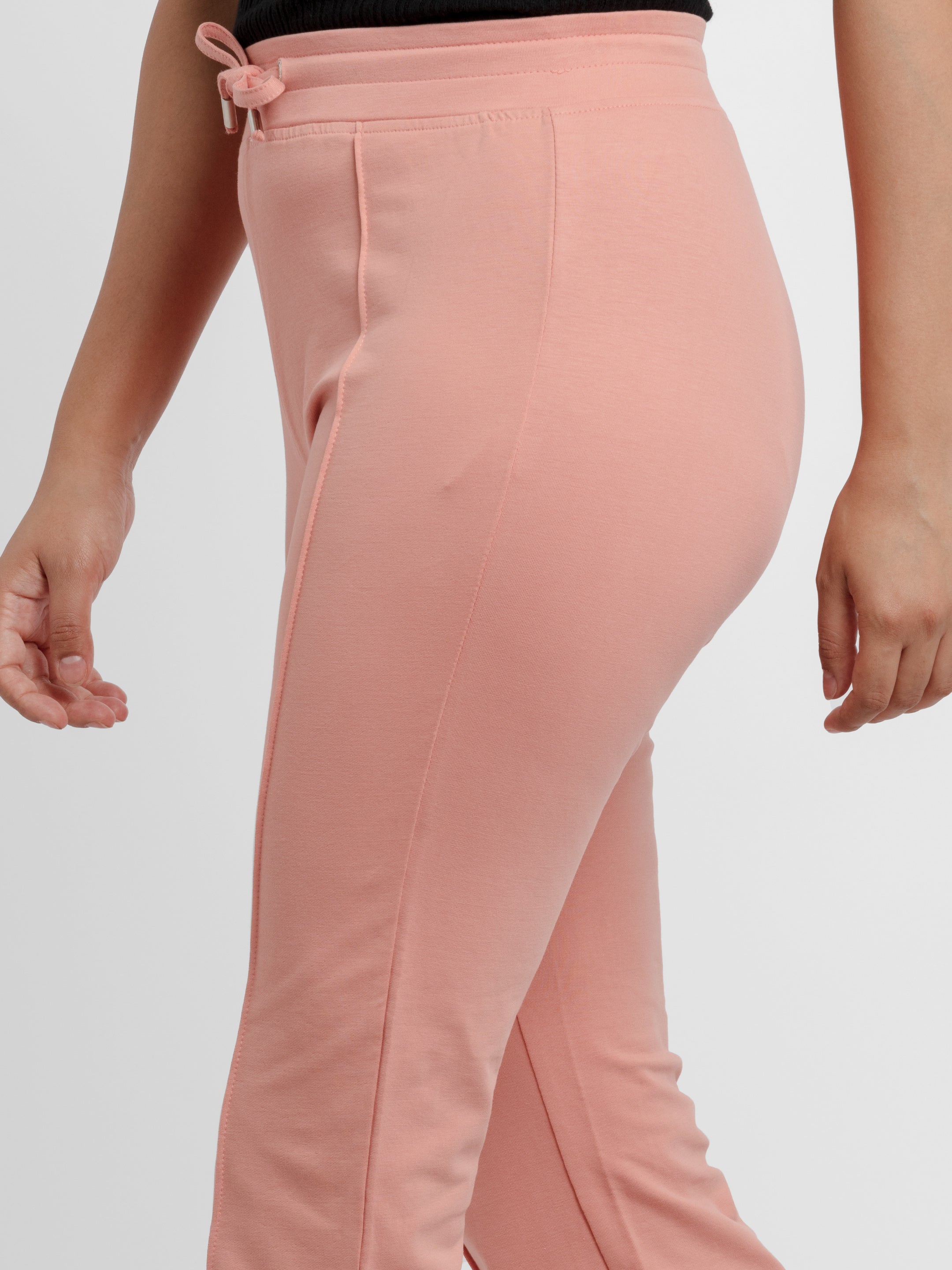 regular fit pants