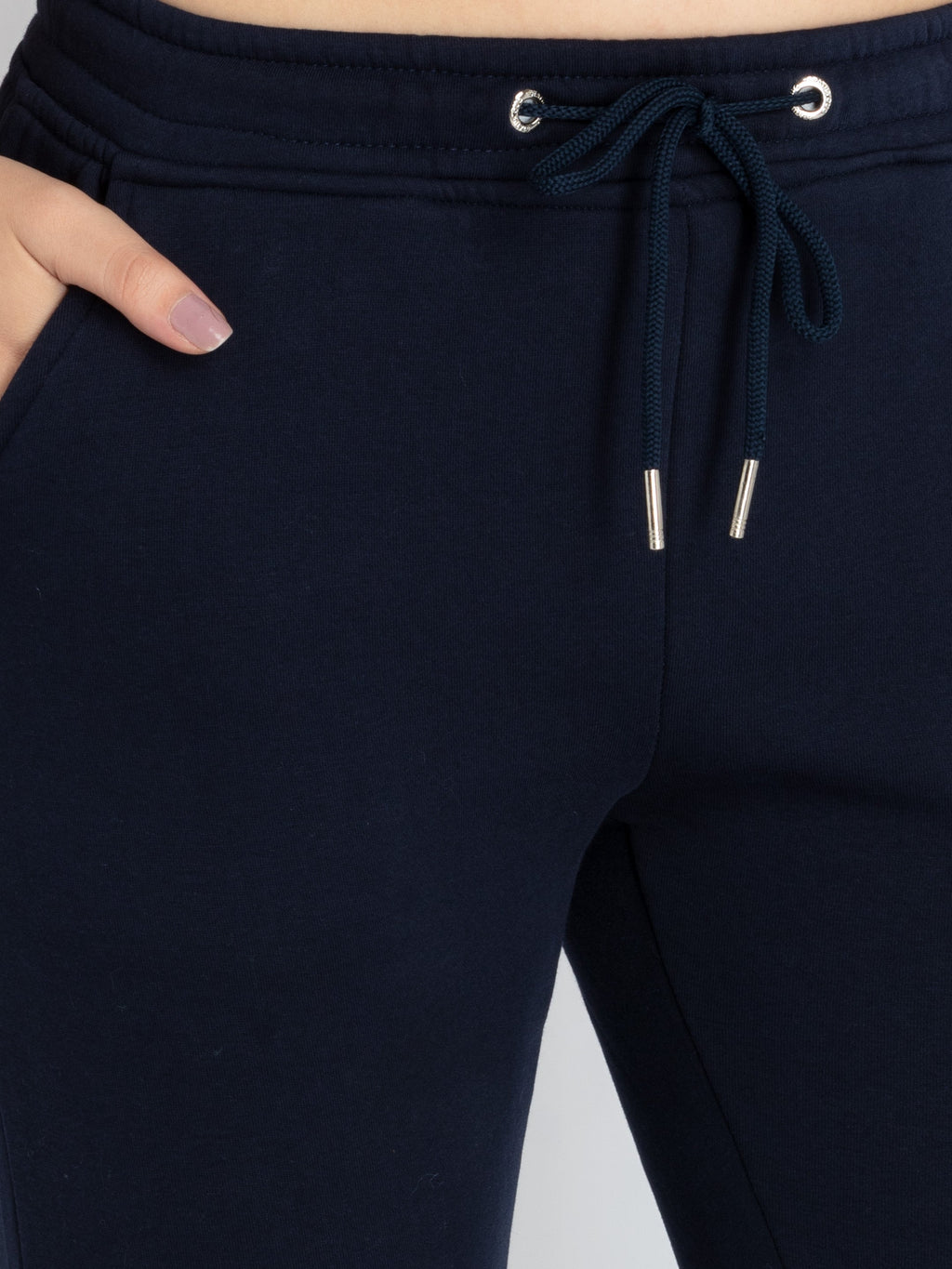 regular fit pants