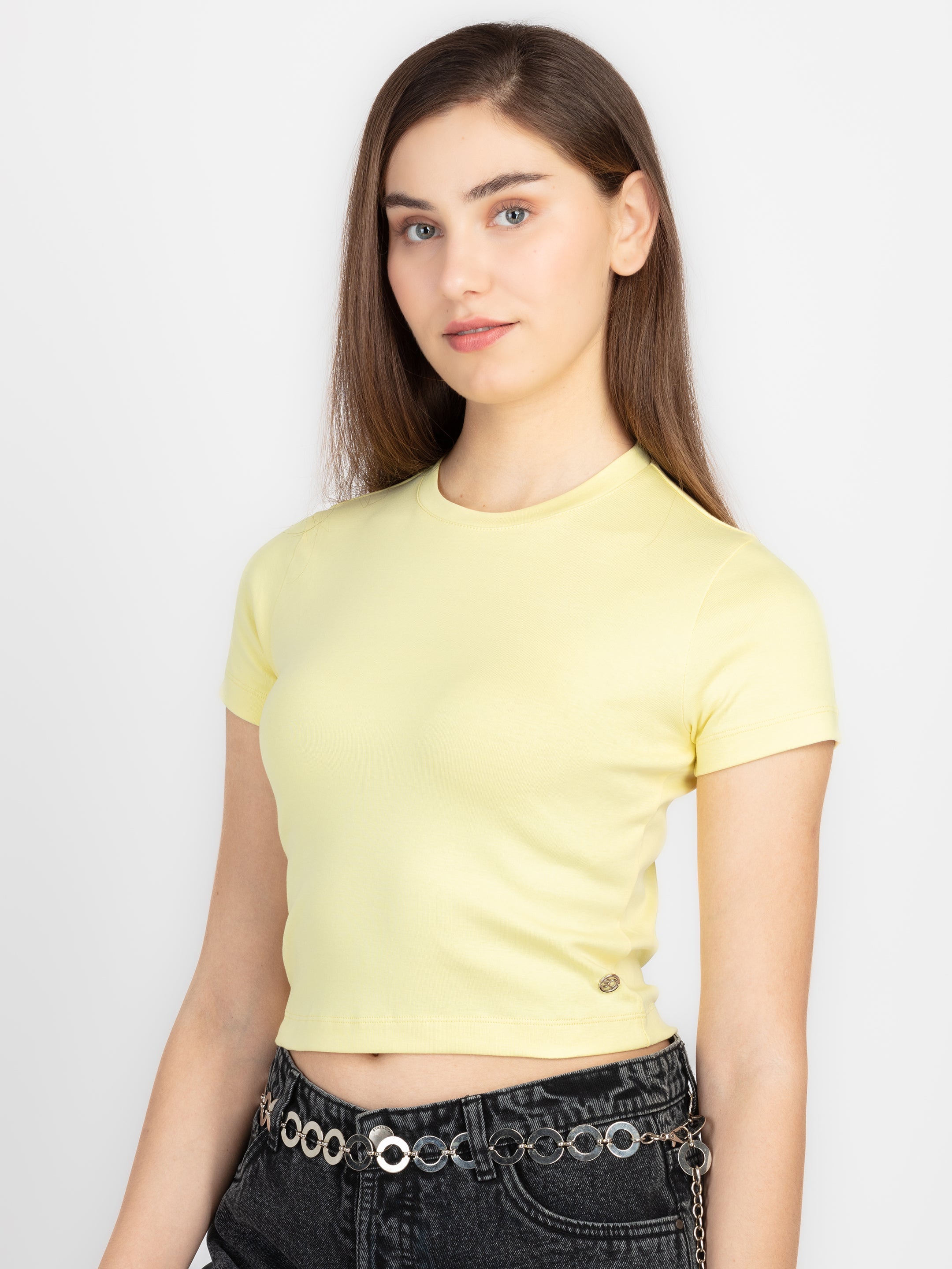 Womens Solid Round Neck Crop T-Shirt Secondary image