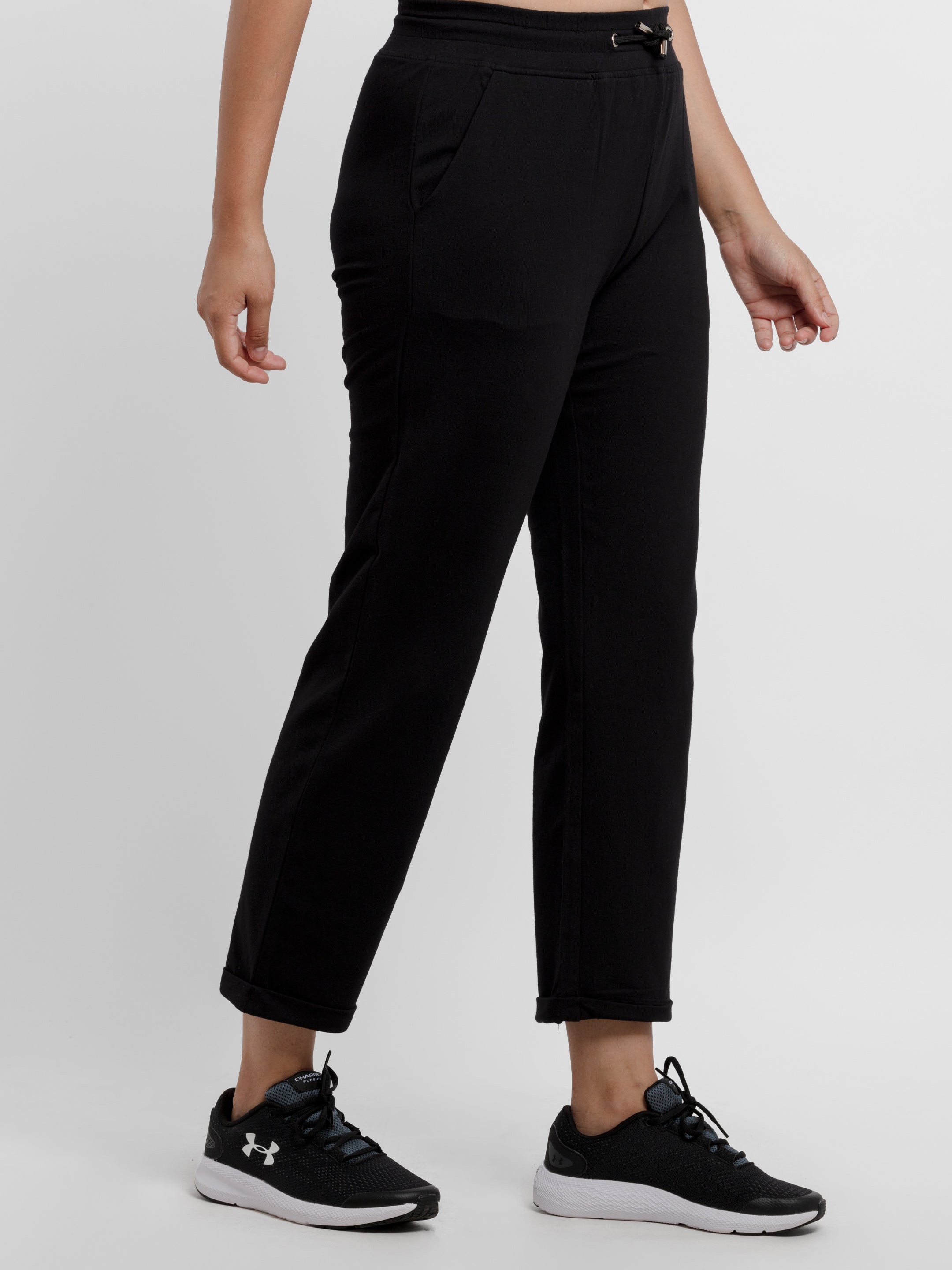 Womens Solid Regular Fit Trackpants