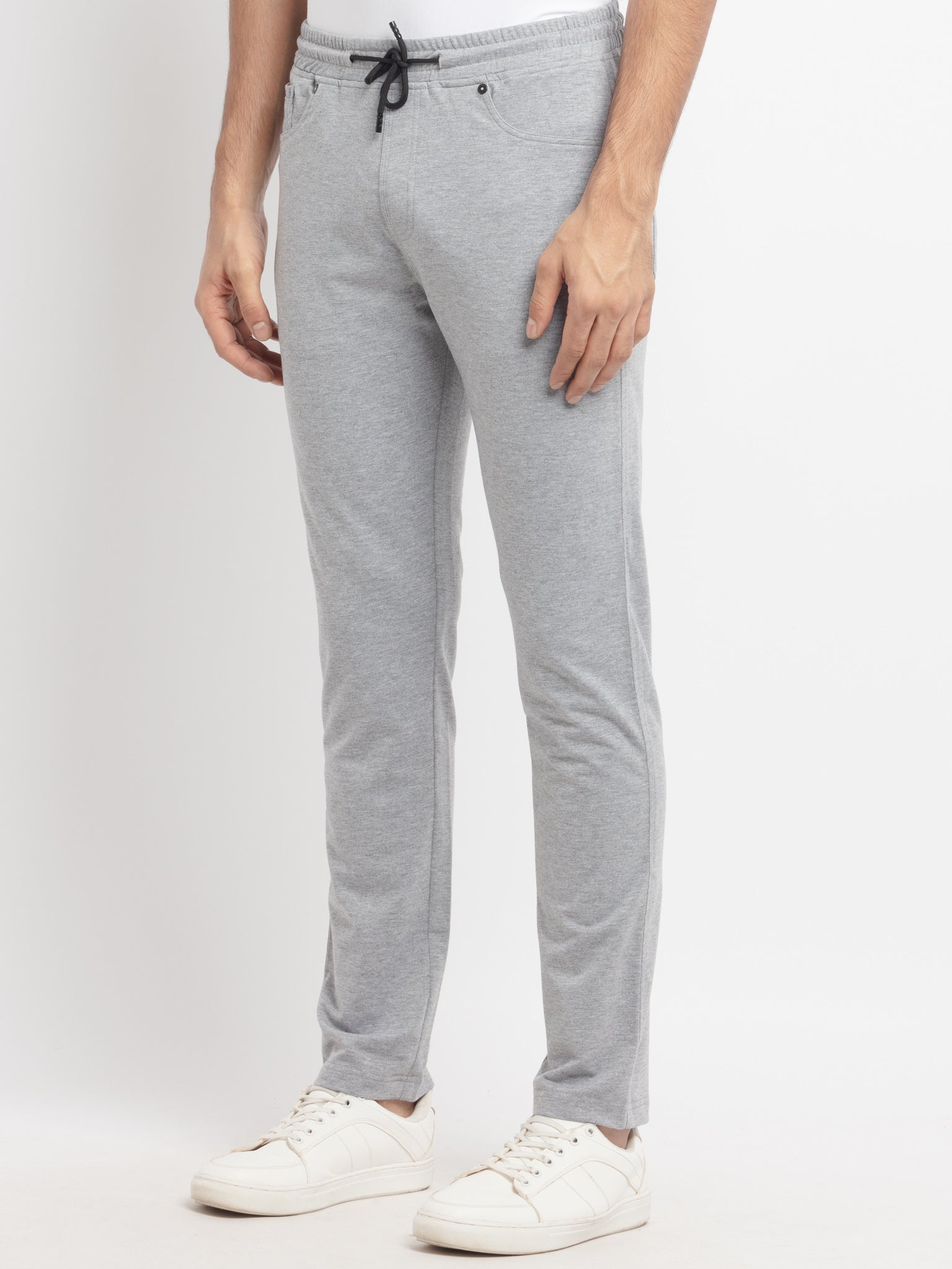 Buy online Grey Solid Full Length Track Pant from Sports Wear for Men by  Zeffit for ₹359 at 64% off | 2024 Limeroad.com