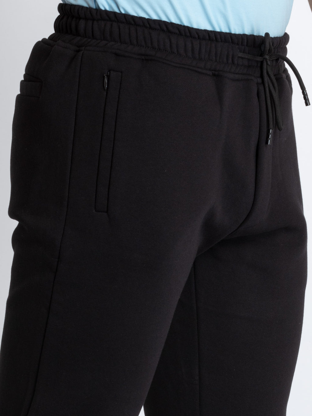 sports track pants