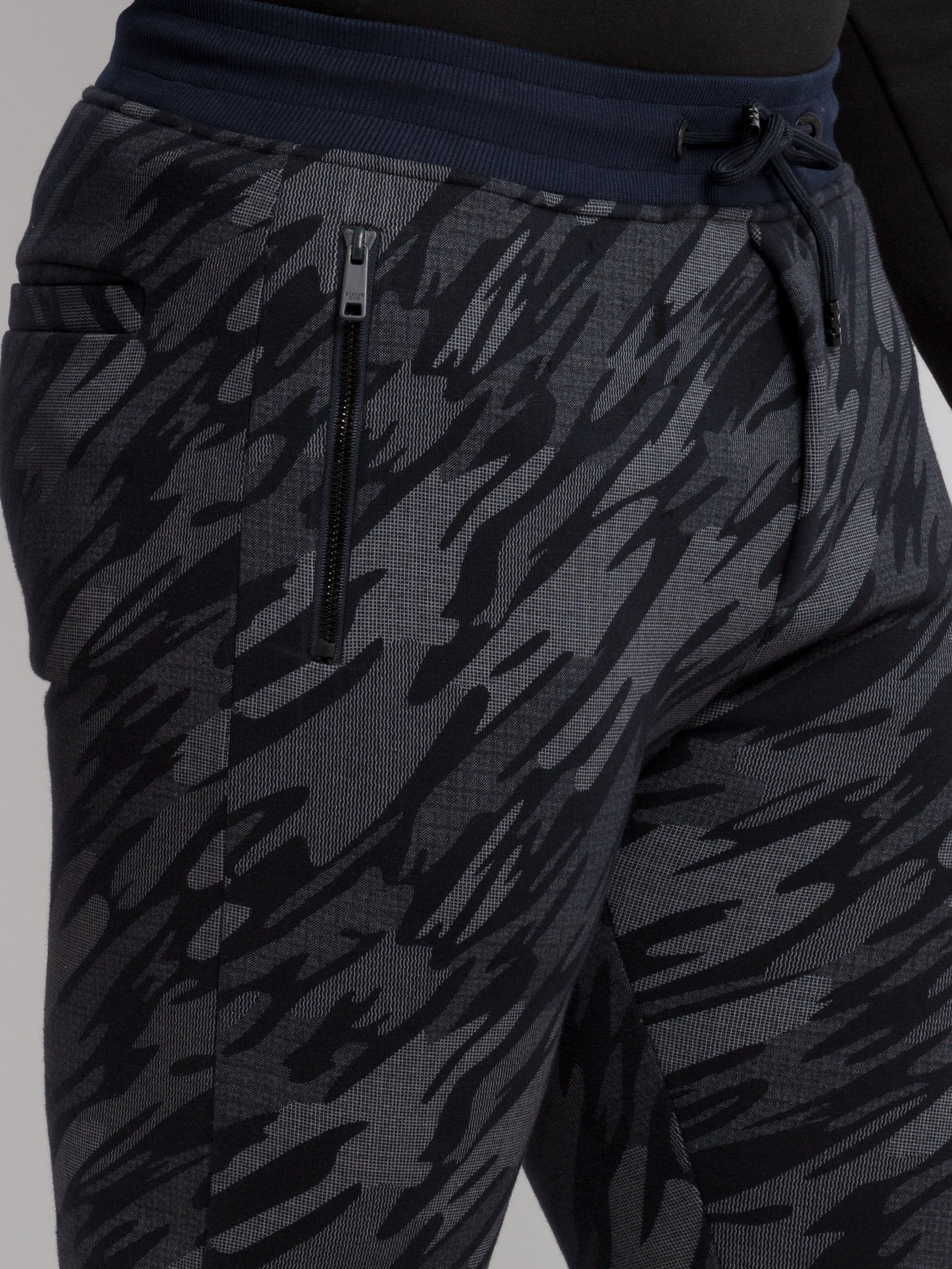 sports track pants
