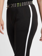 regular fit pants