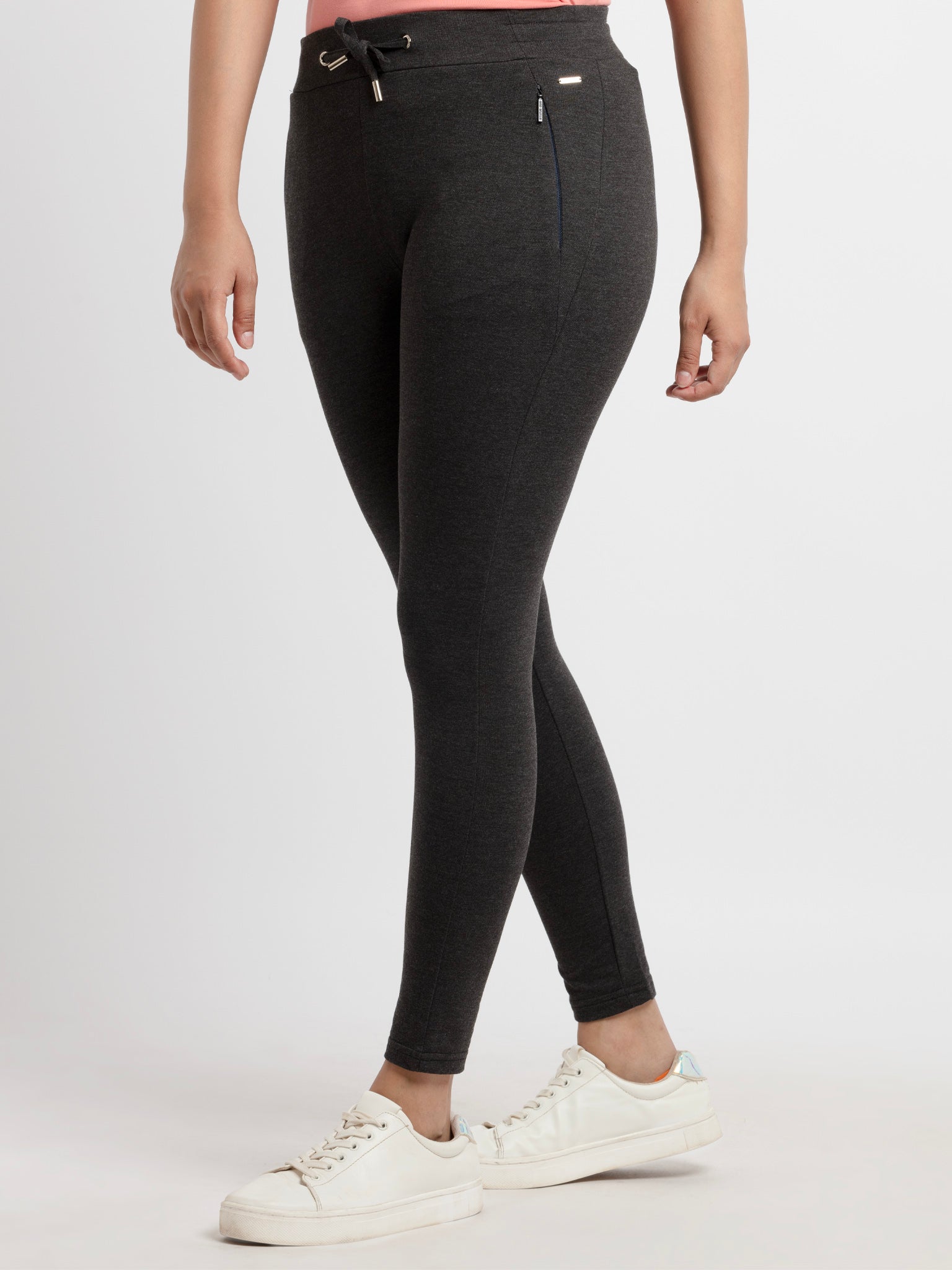 Womens Regular Fit Trackpant Secondary image